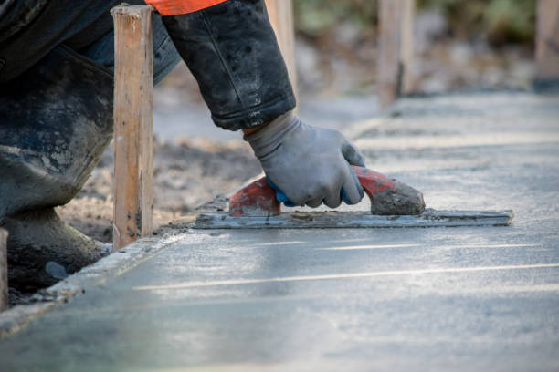 Best Commercial Concrete Services in Lake Camelot, WI